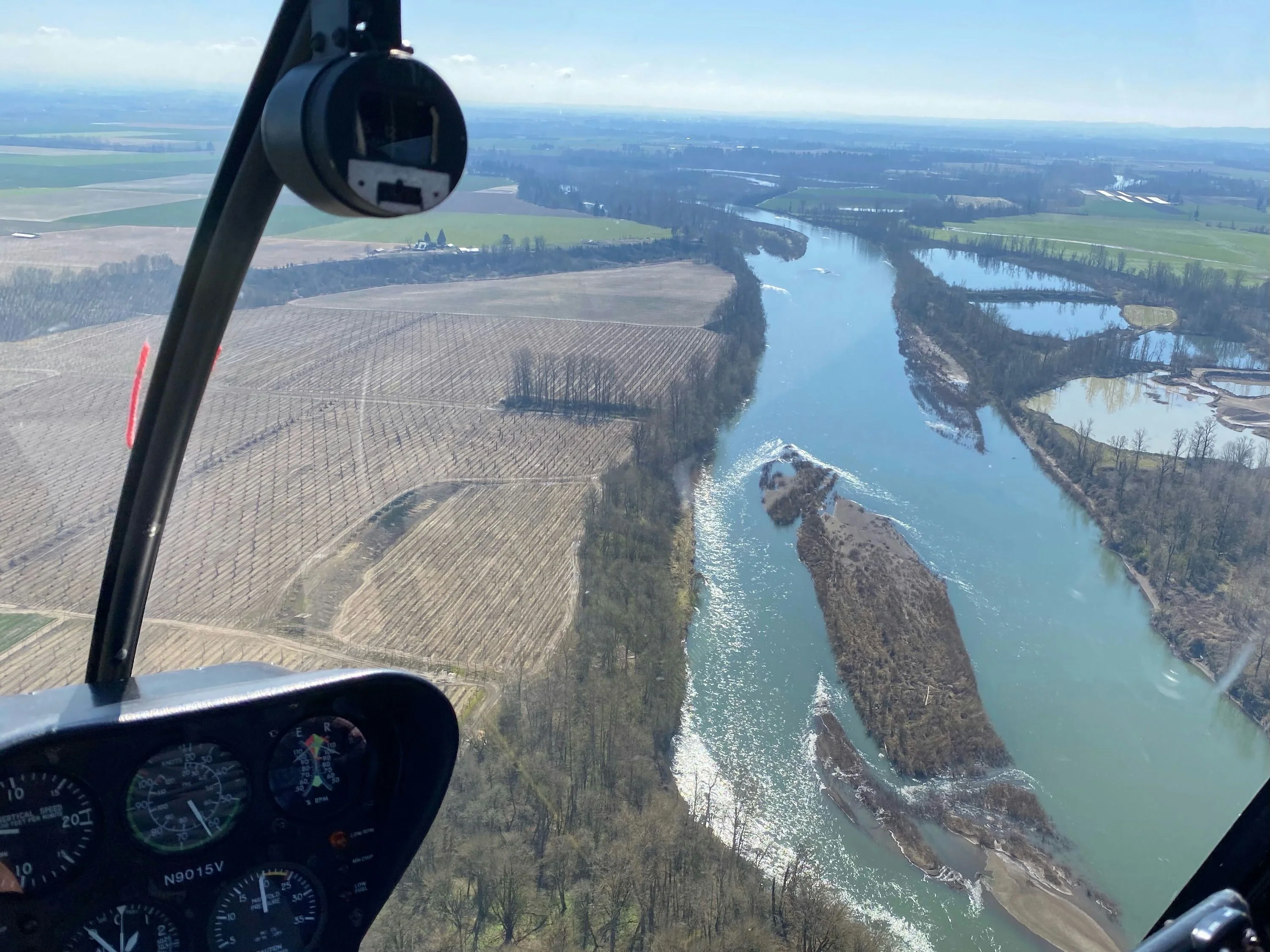 Learn to Fly an R44 Helicopter near Portland - Image 4