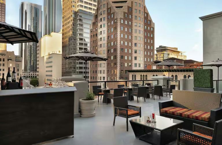 Los Angeles Escape: 1-Night Hotel Stay - Image 5