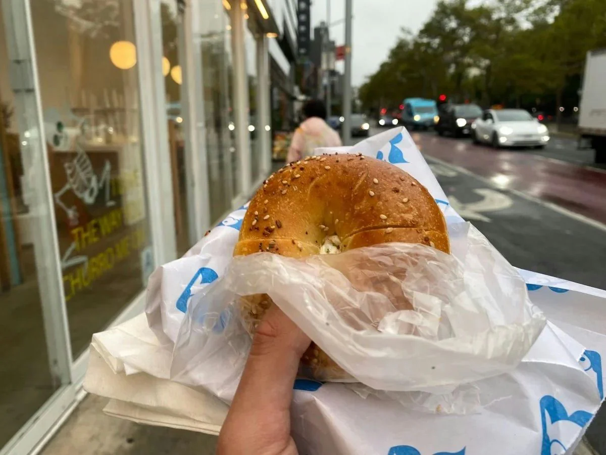 Lower East Side Premium Deli Food Walking Tour with Museum Entry