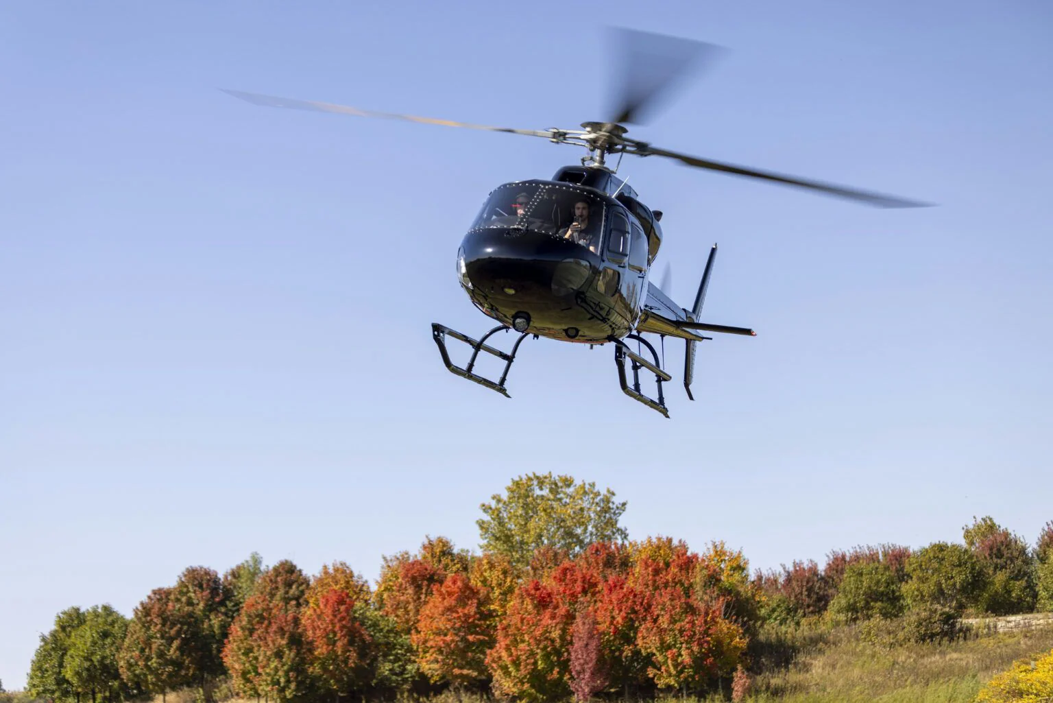 Luxury Chicago Helicopter Tour - Twin Engine Aircraft - Image 4