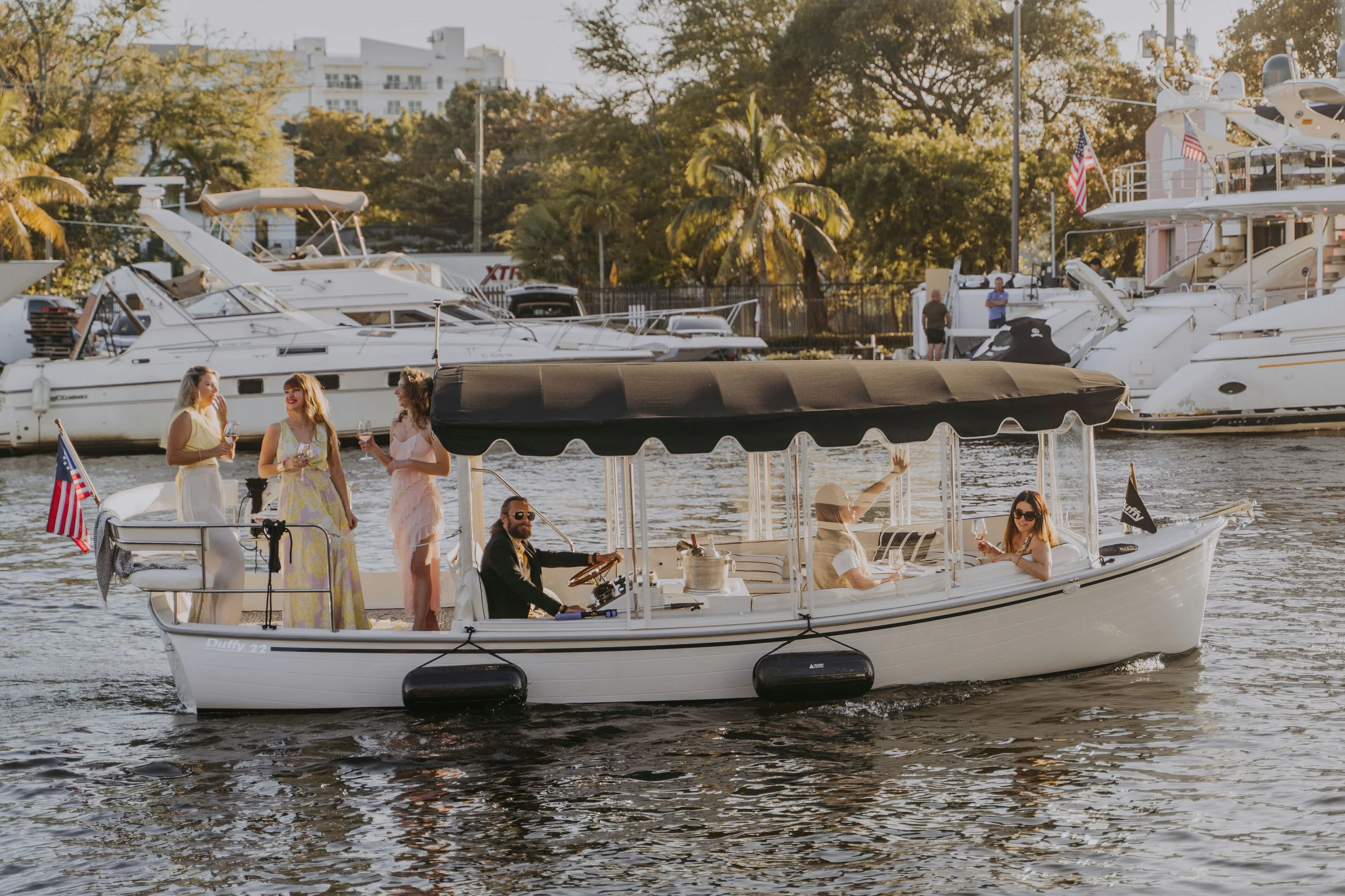 Luxury Cruise with Wine, Charcuterie & Manatee Spotting in Miami
