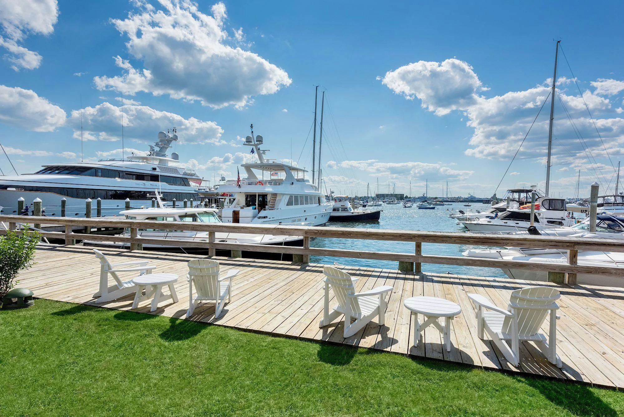 Luxury New England Getaway: One-Night Hotel Stay - Image 12