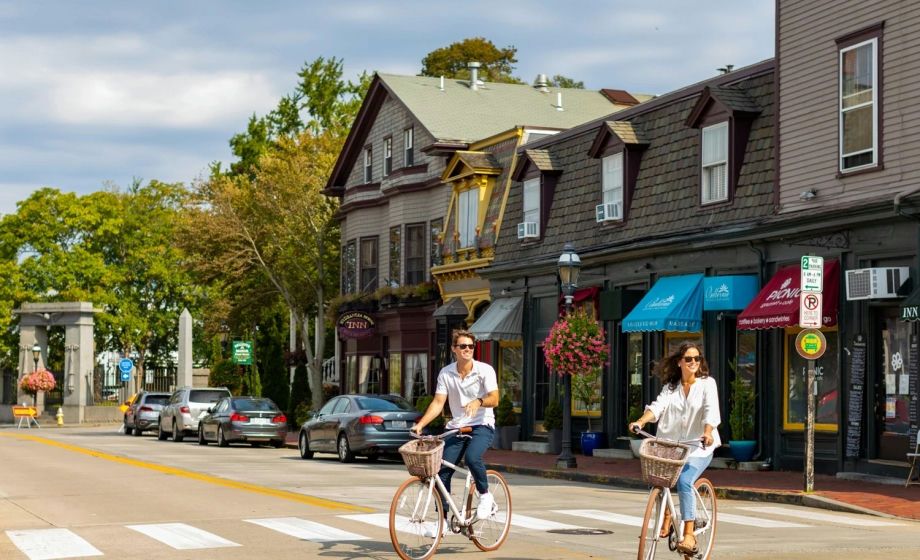 Luxury New England Getaway: One-Night Hotel Stay - Image 3