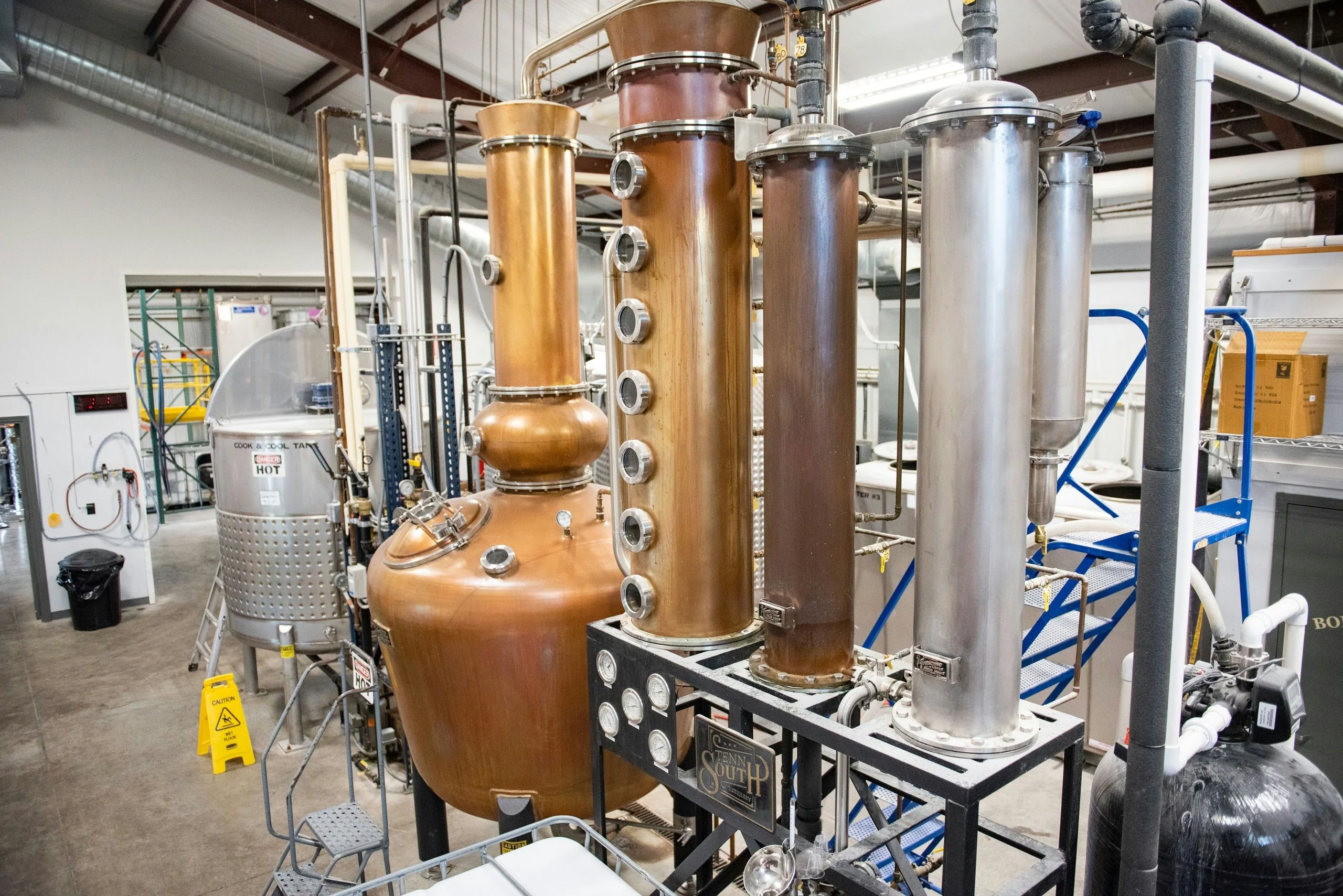 Lynnville Big Machine Distillery Tour - Image 2