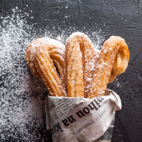 Mastering Eclairs and Churros Baking Class in Edgewater - Image 2