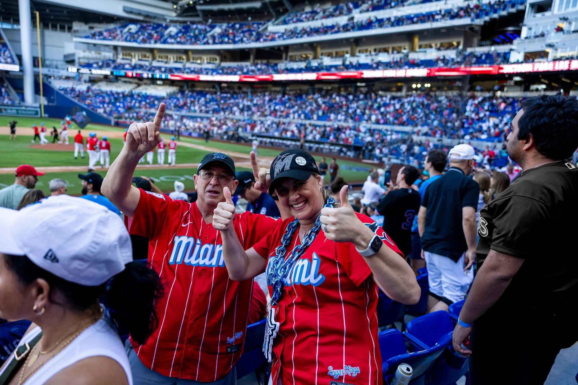 Miami Marlins Baseline Tickets & BallPark Bites & Drinks for Two - Image 6