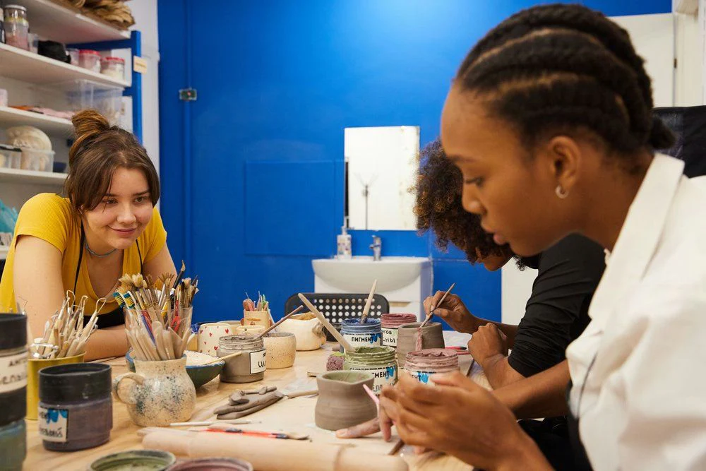 Miami Pottery & Painting Class - Image 2