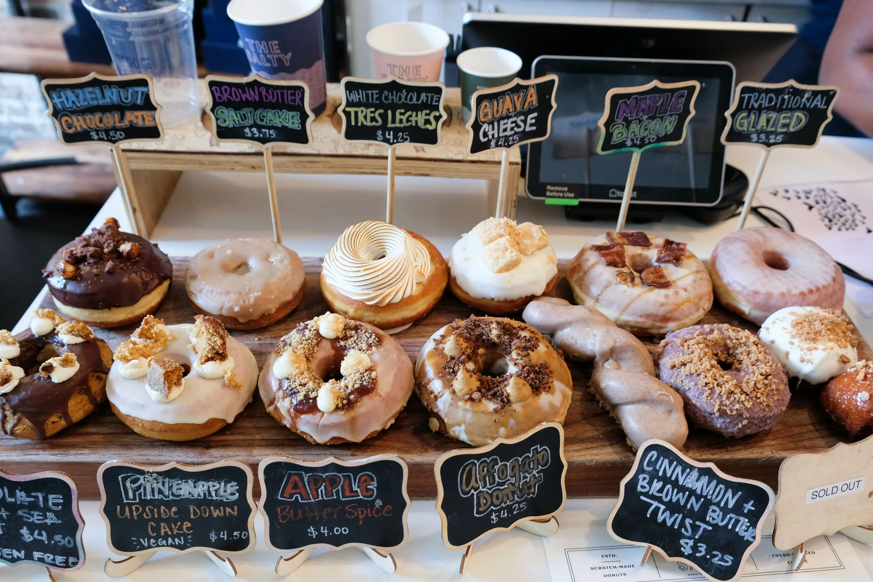 Miami Wynwood Art District Donut Tour - Image 3