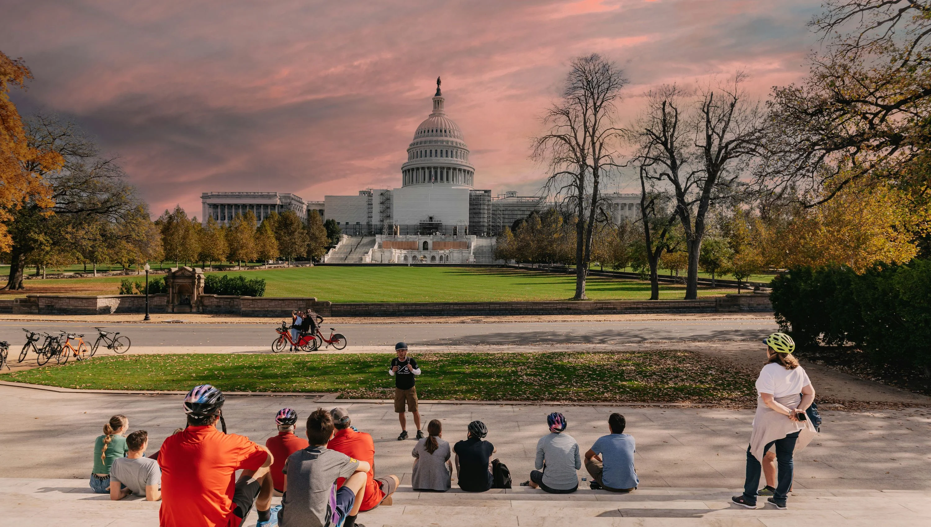 Washington DC Monuments at Night Bike Tour - Image 4