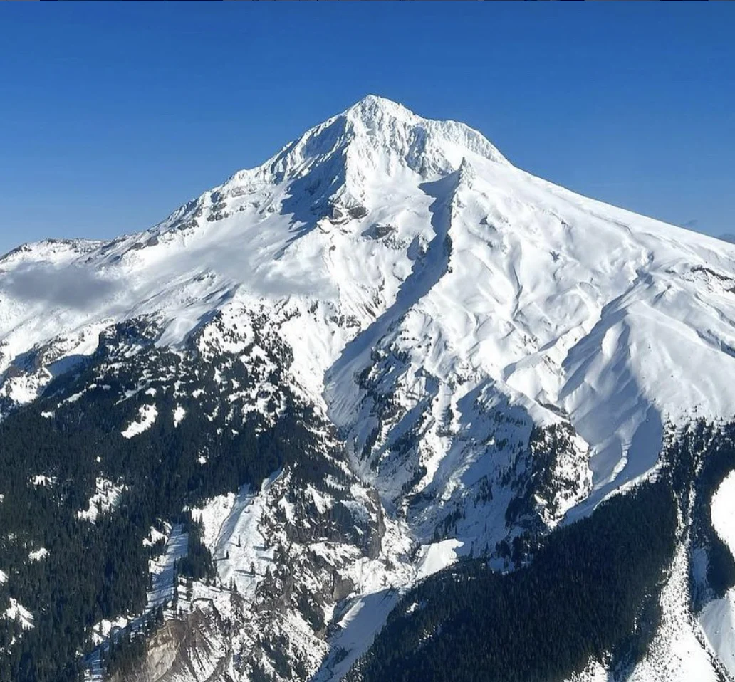 Mount Hood Plane Tour - Image 5