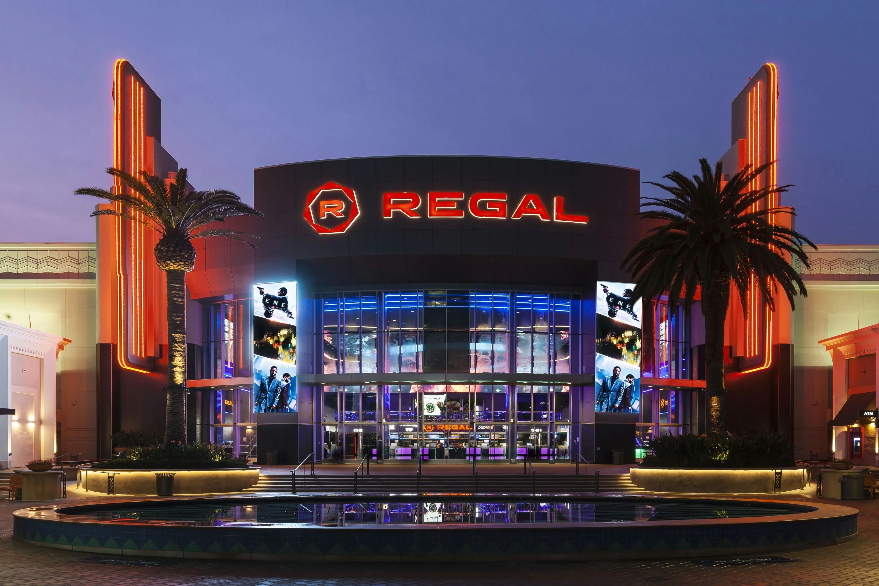 Movie Date Night for two with drinks and popcorn - Image 6