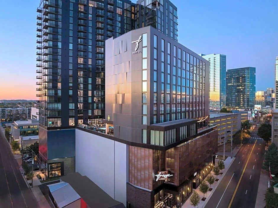 Nashville Vibrance: 1-Night Hotel Stay - Image 2
