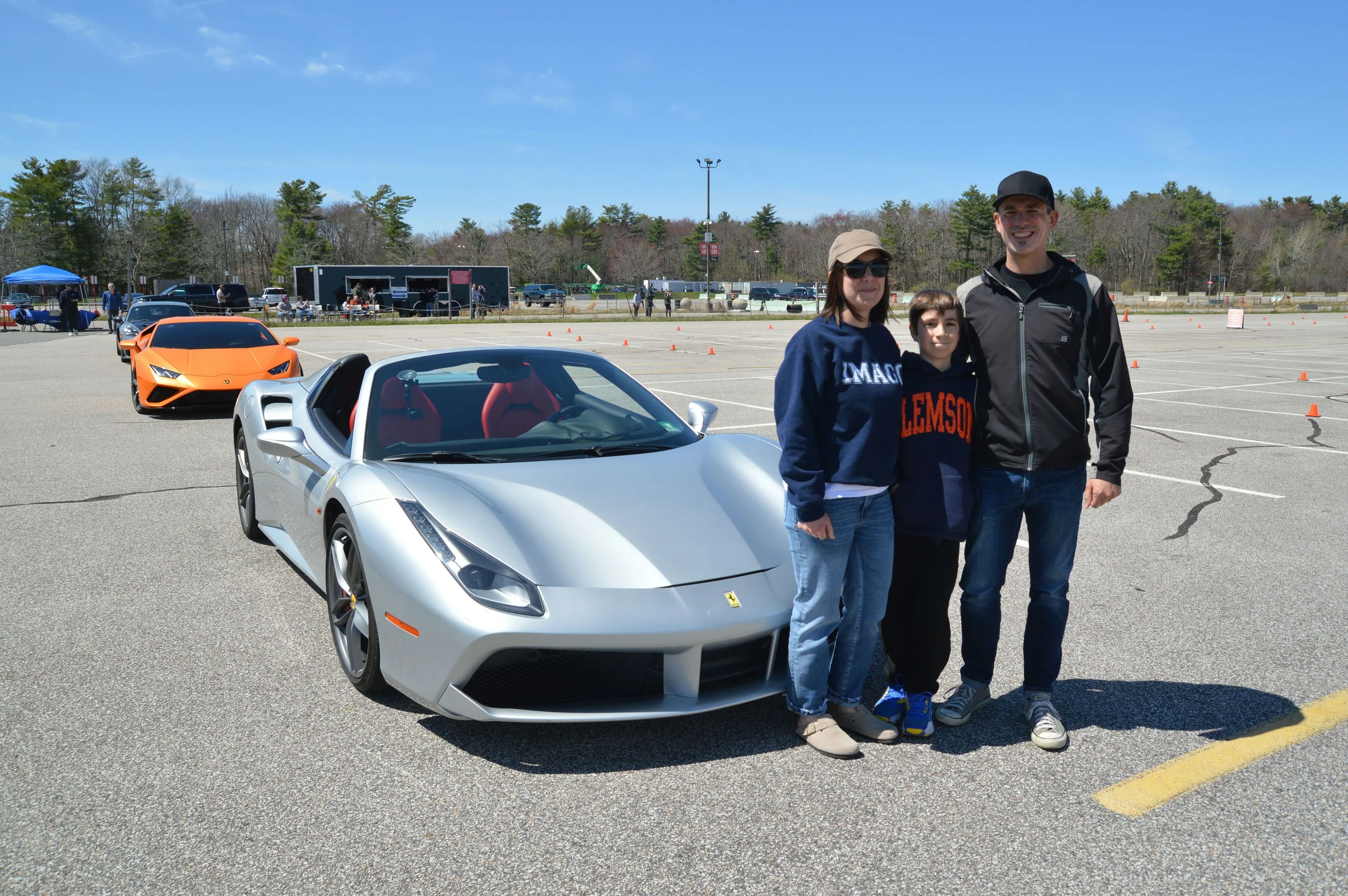 Nationwide Supercar Racing Experience: Drive 8 laps - Image 3