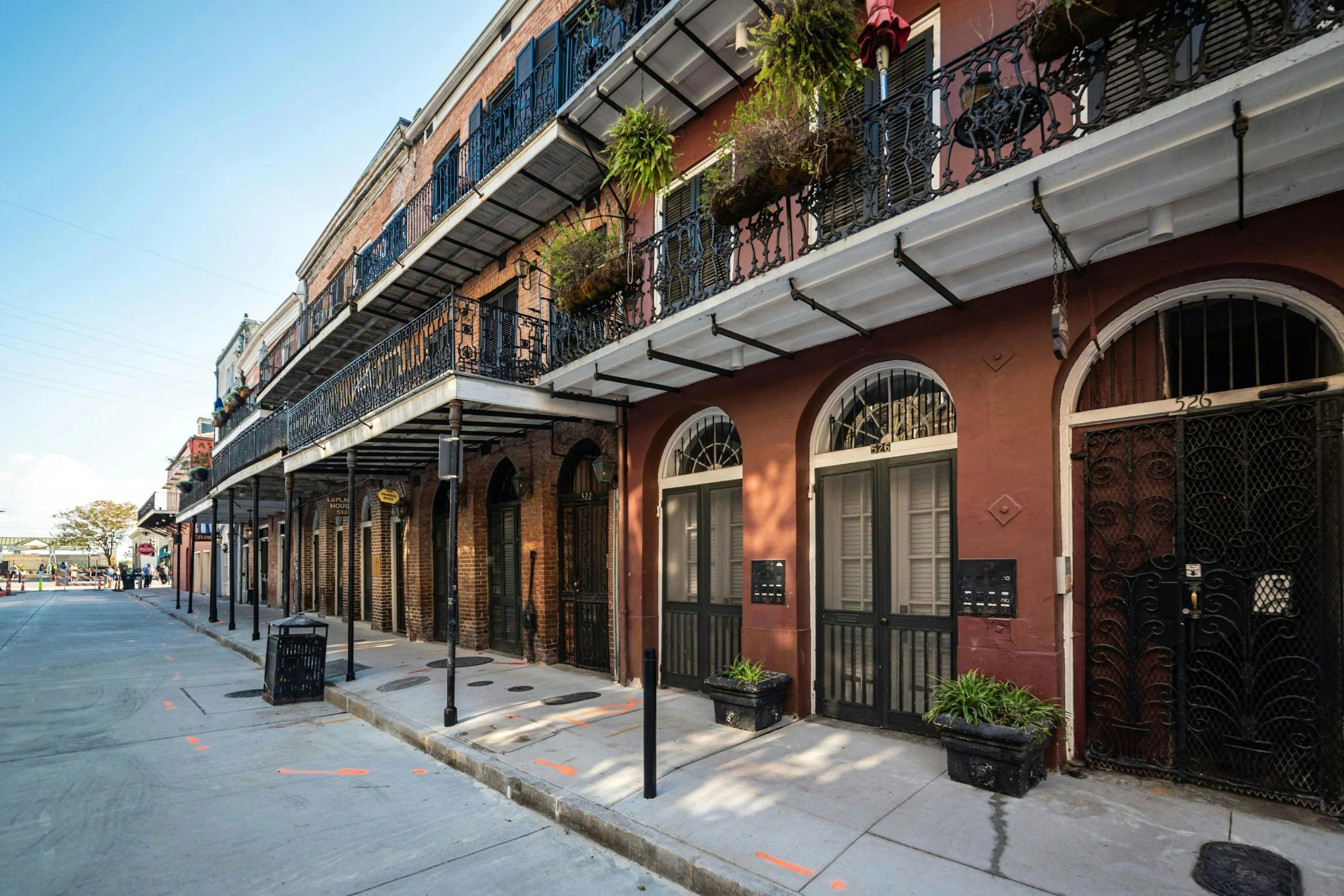 New Orleans Cocktail Tour in the French Quarter - Image 4
