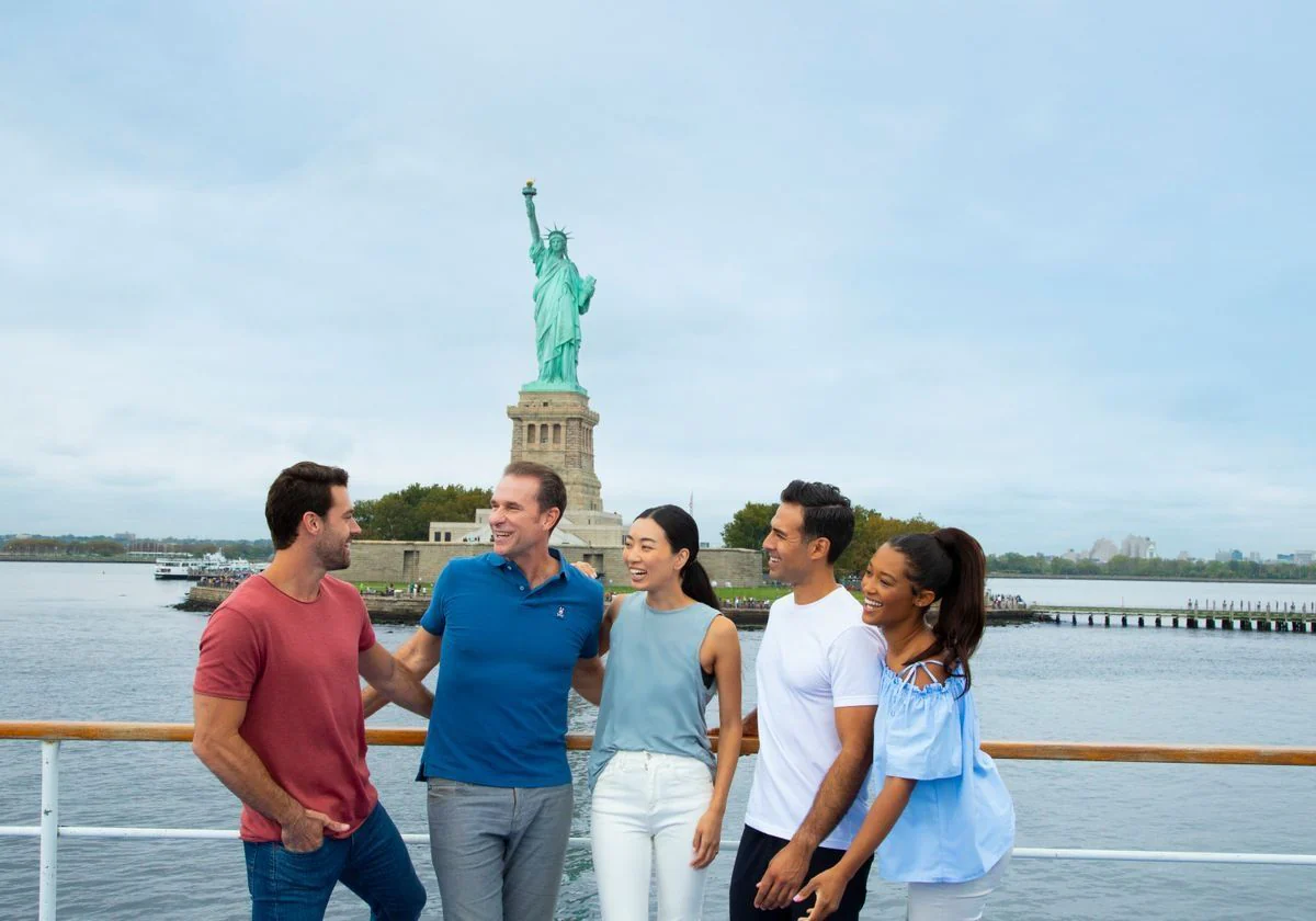 Signature Lunch Cruise in New Jersey - Image 2