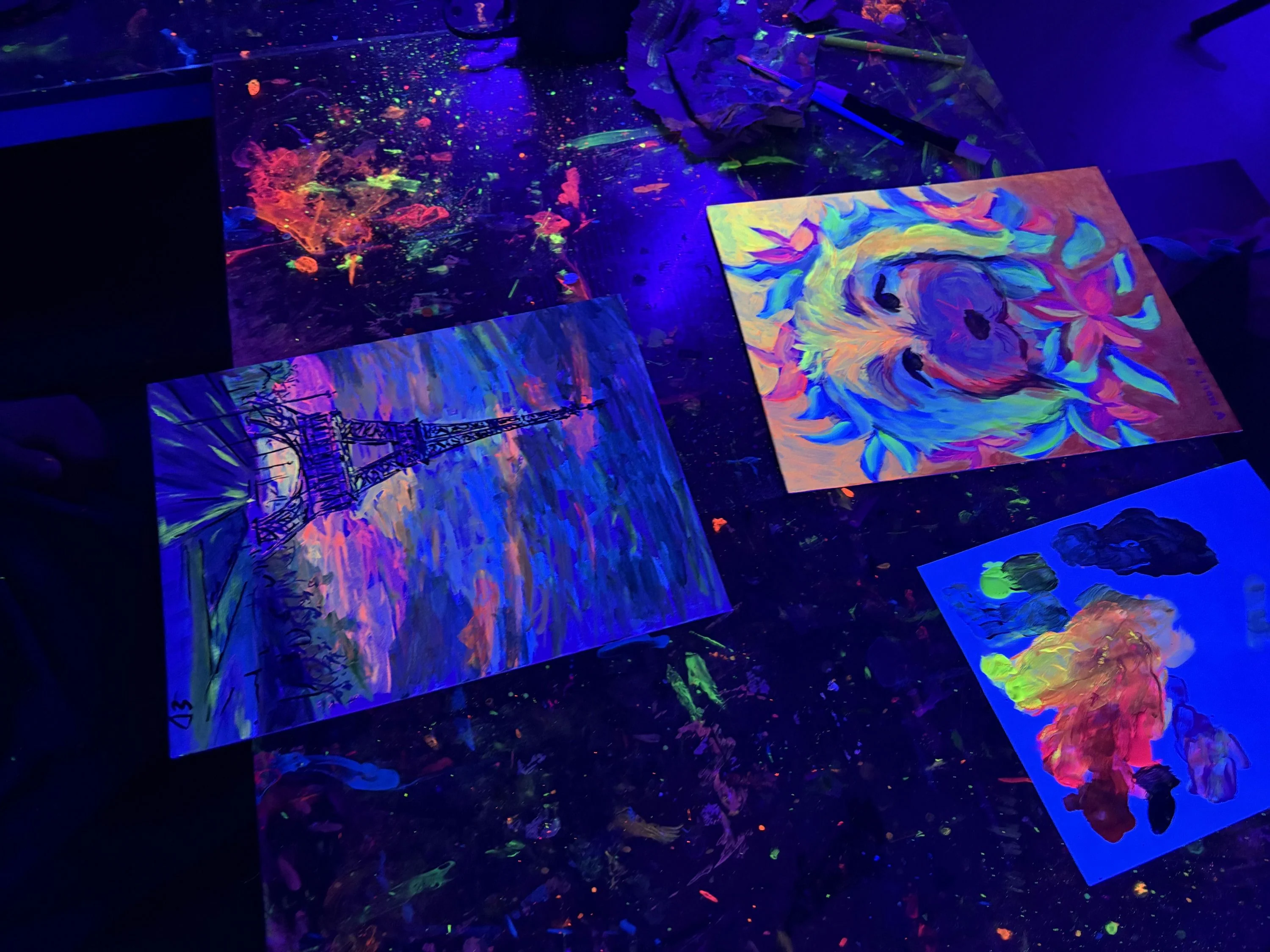 Paint in the Dark with a DJ Workshop & Drink Included - Image 3