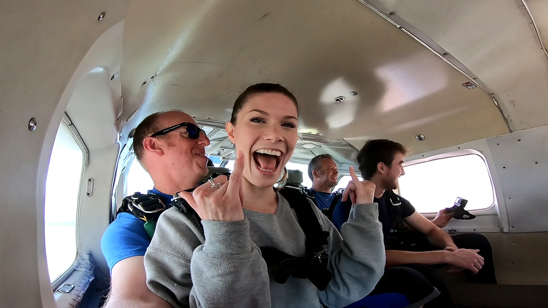 Philadelphia Tandem Skydiving Experience - Image 2