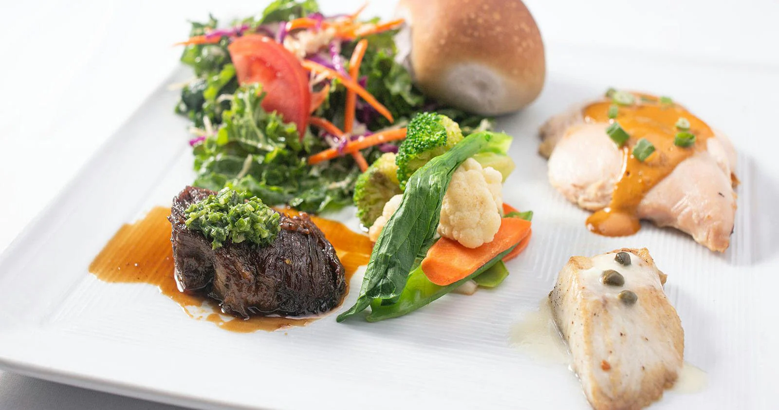Premium Catamaran Sunset Dinner Sail in Maui - Image 10