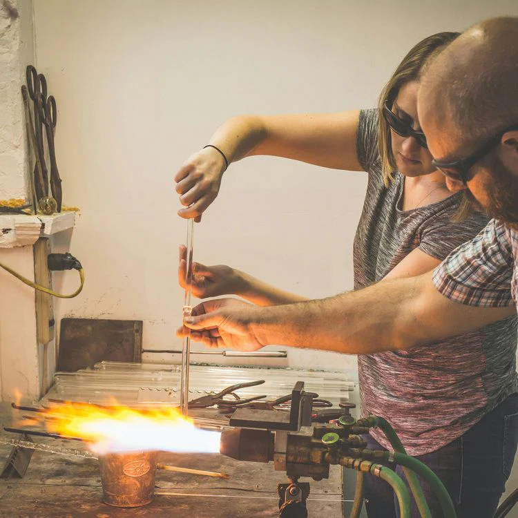 Private Beginner Glassblowing Lesson - Image 5