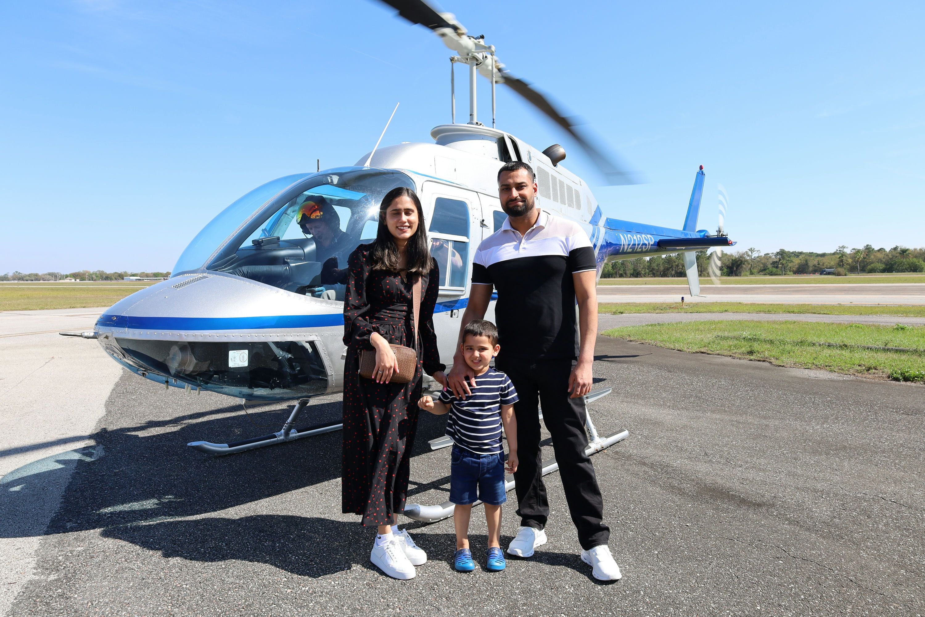 Private Family Helicopter Tour Over Orlando Theme Parks for Up to 4