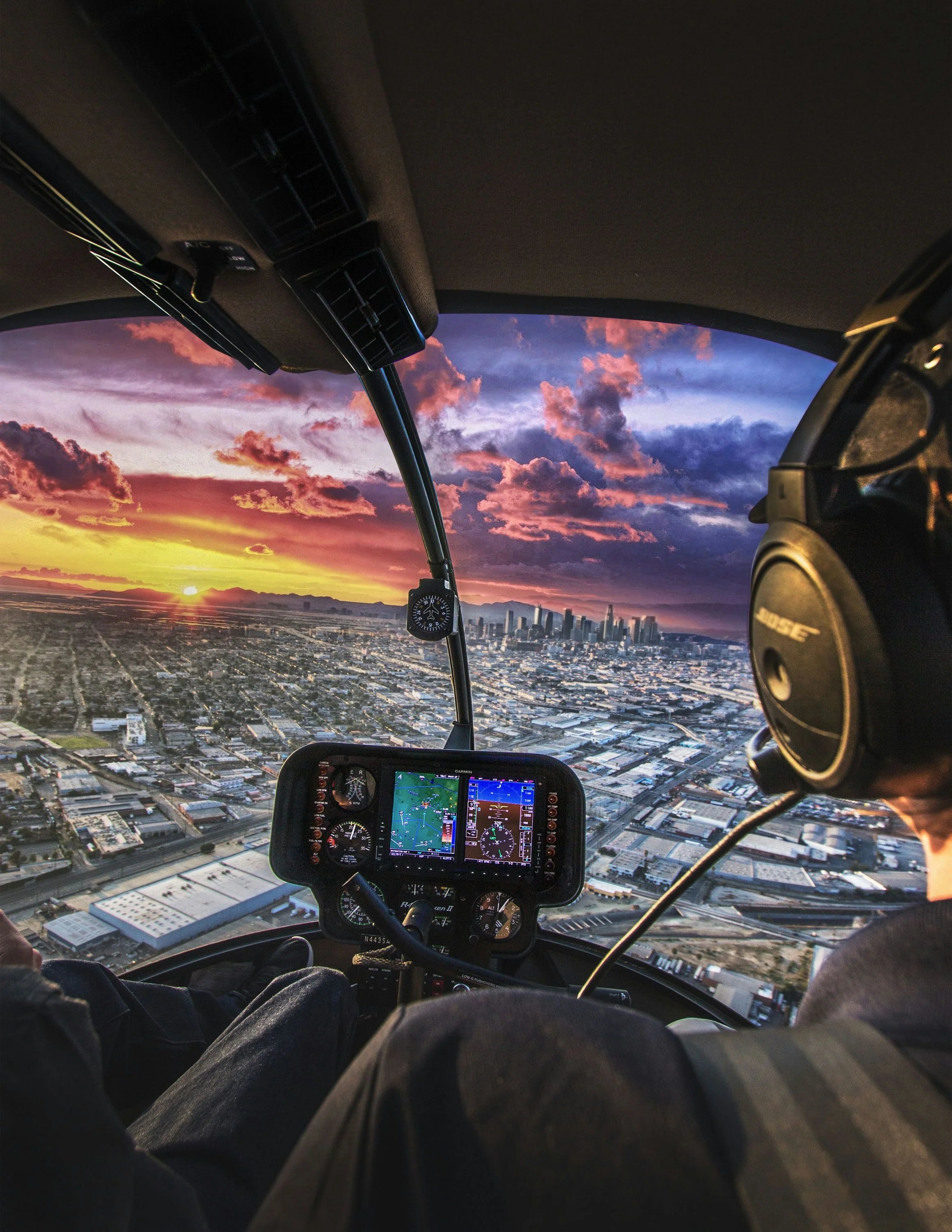 Private Huntington & Newport Beach Helicopter Tour - Image 4