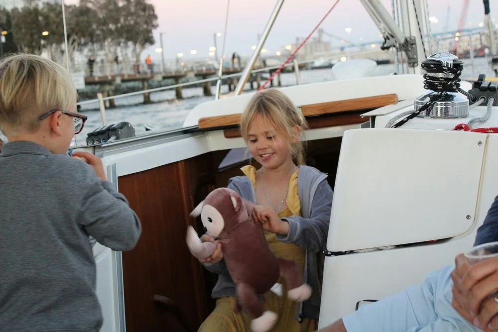 2.5 Hour Private Sunset Family Sail on a 35ft Yacht - Image 5