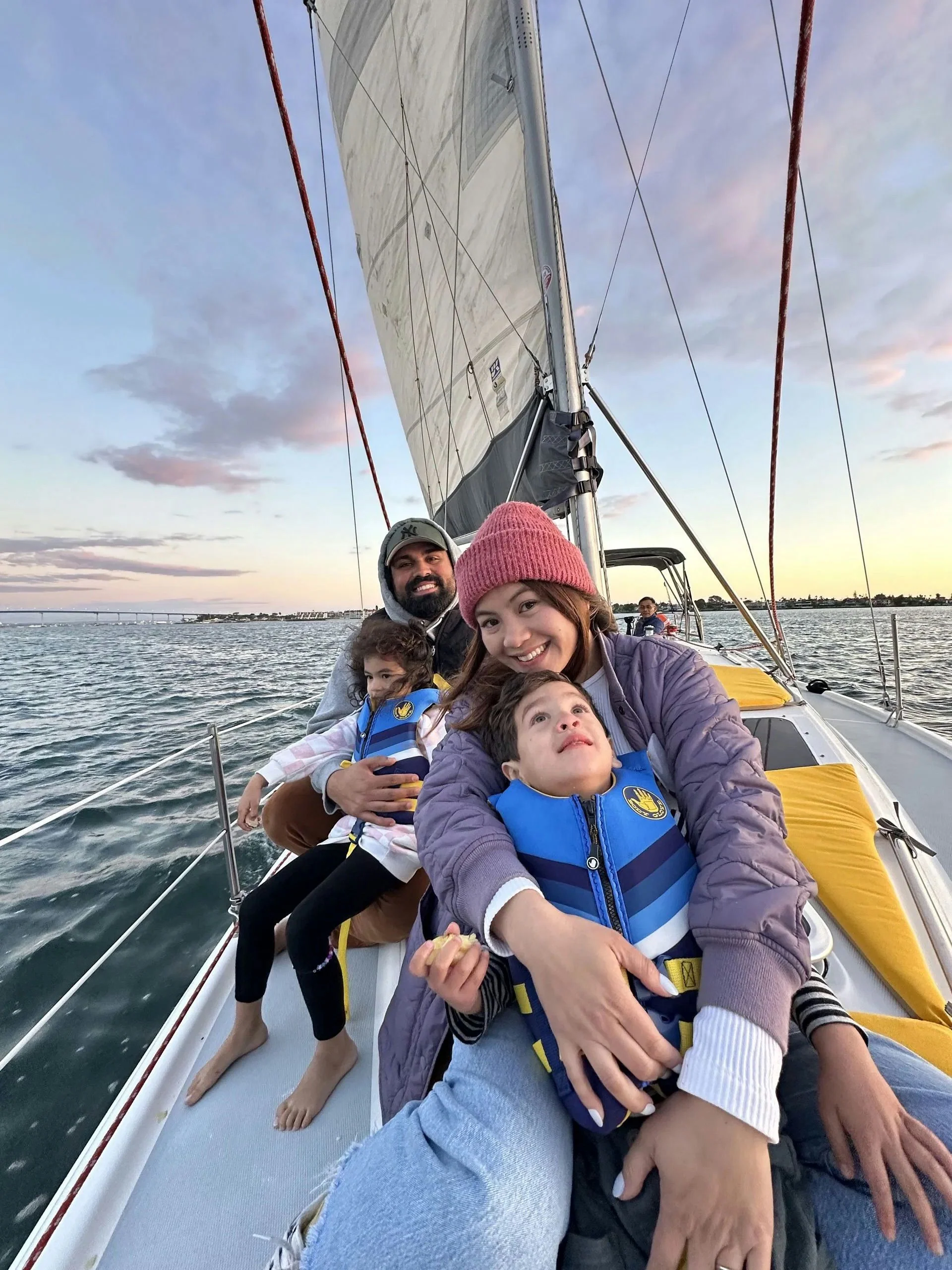 2.5 Hour Private Sunset Family Sail on a 35ft Yacht - Image 7