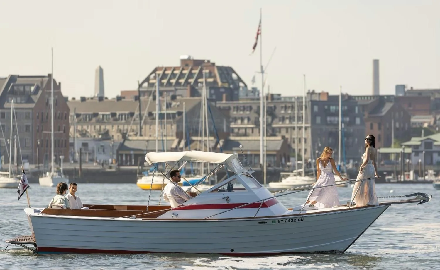 Private Weekend Charter on a 1967 Chris-Craft - Image 4
