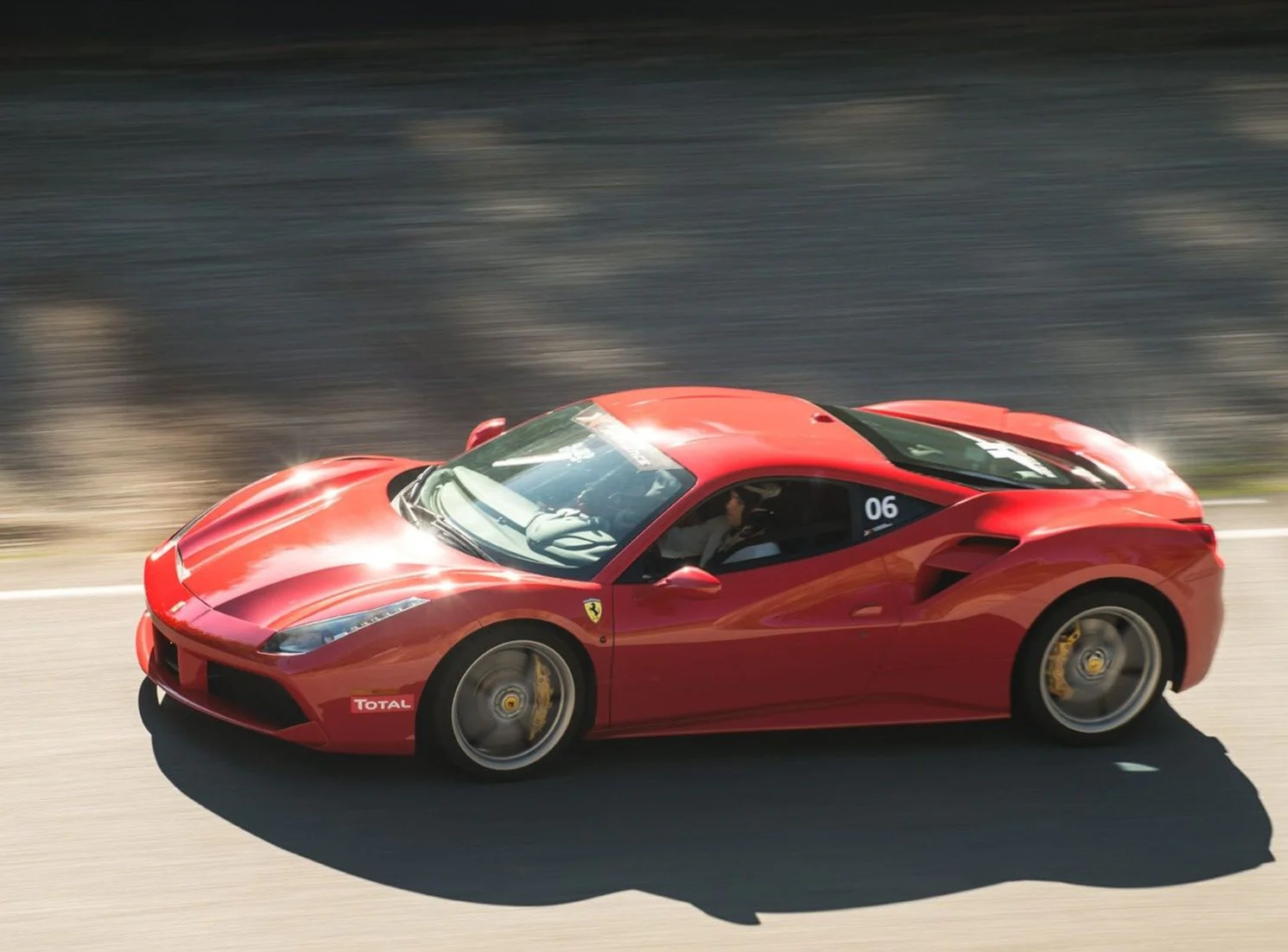 Race a Ferrari 488 GTB - G2 Motorsports Park - Image 4
