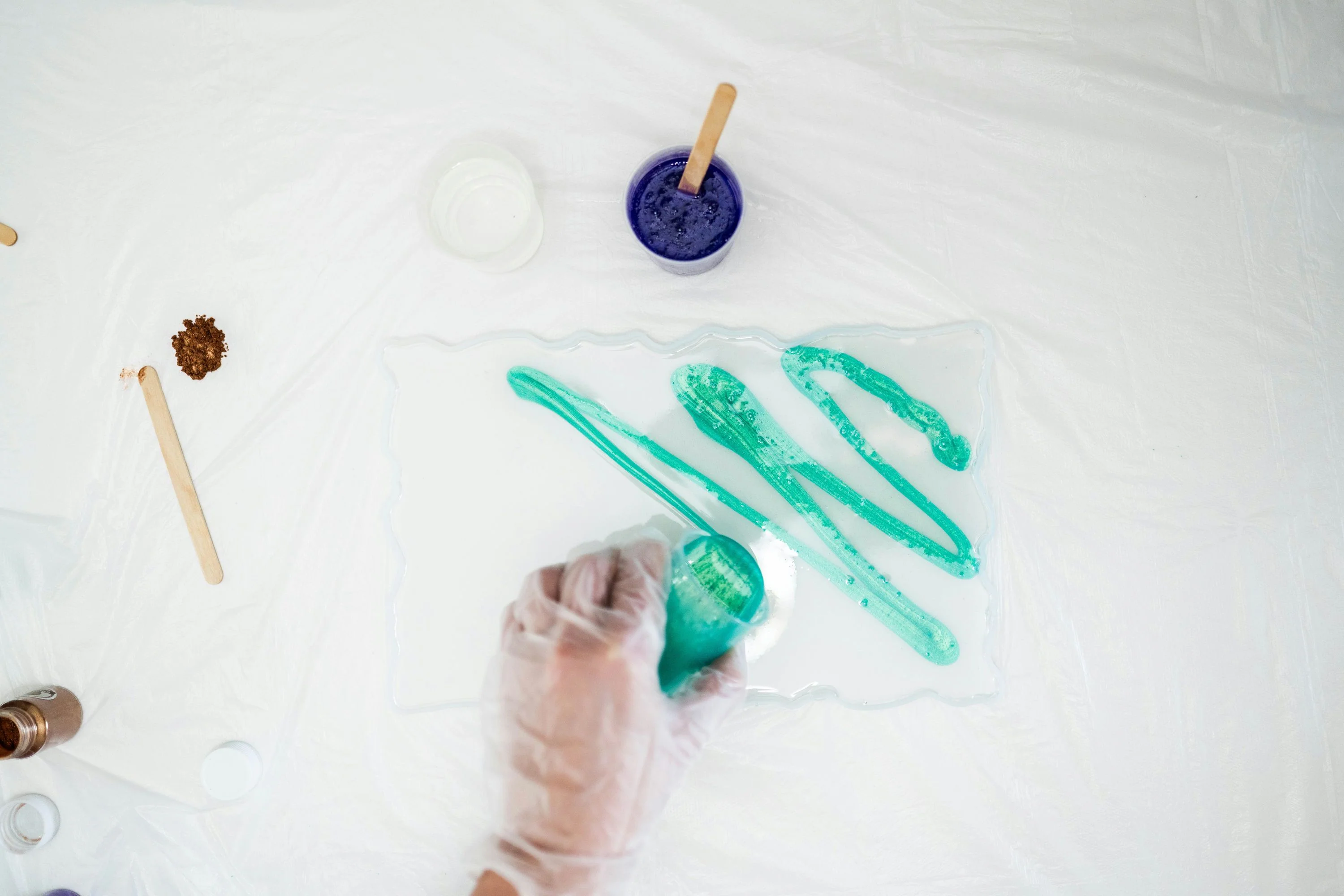 Resin Serving Tray Craft Kit - Image 3