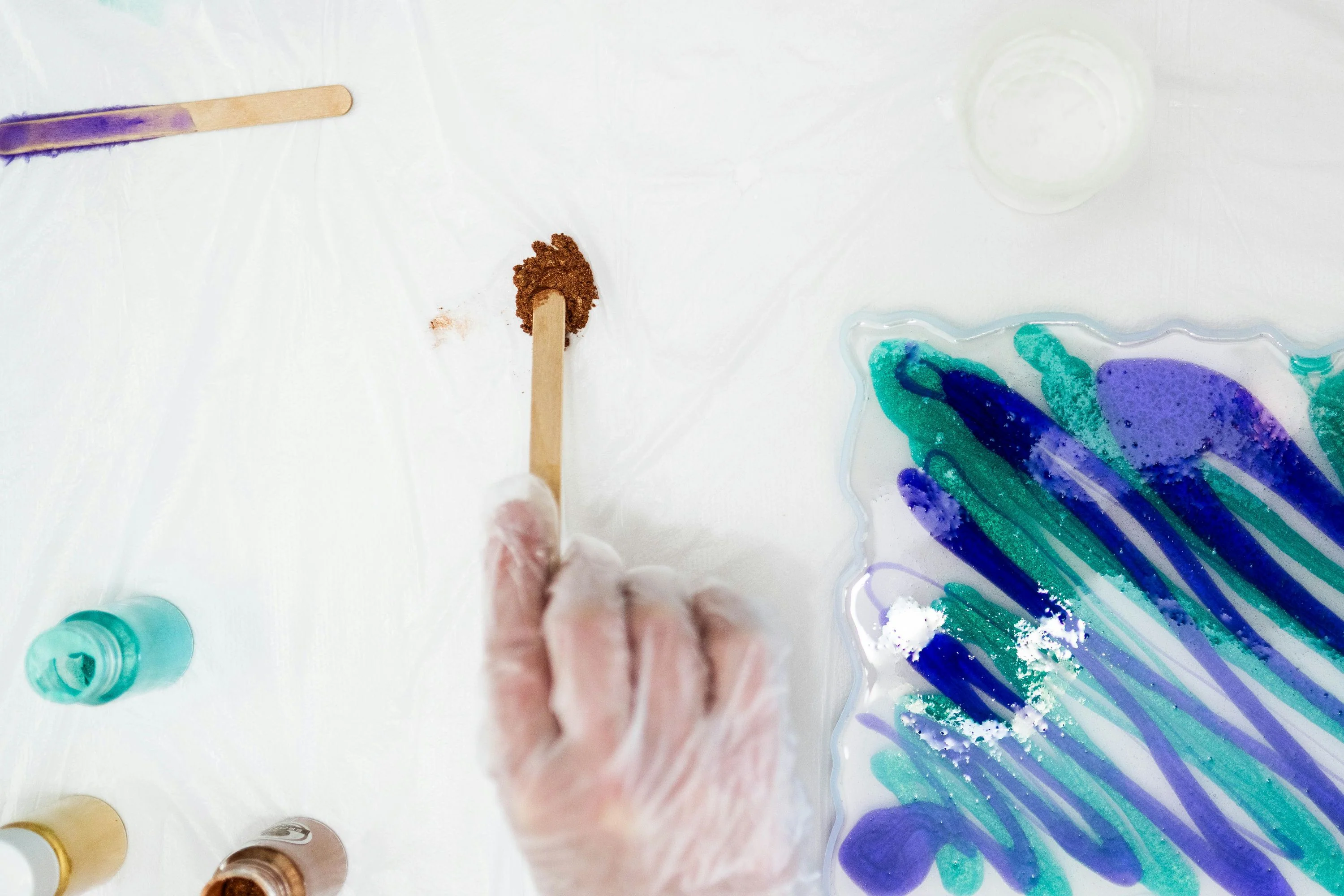 Resin Serving Tray Craft Kit - Image 4