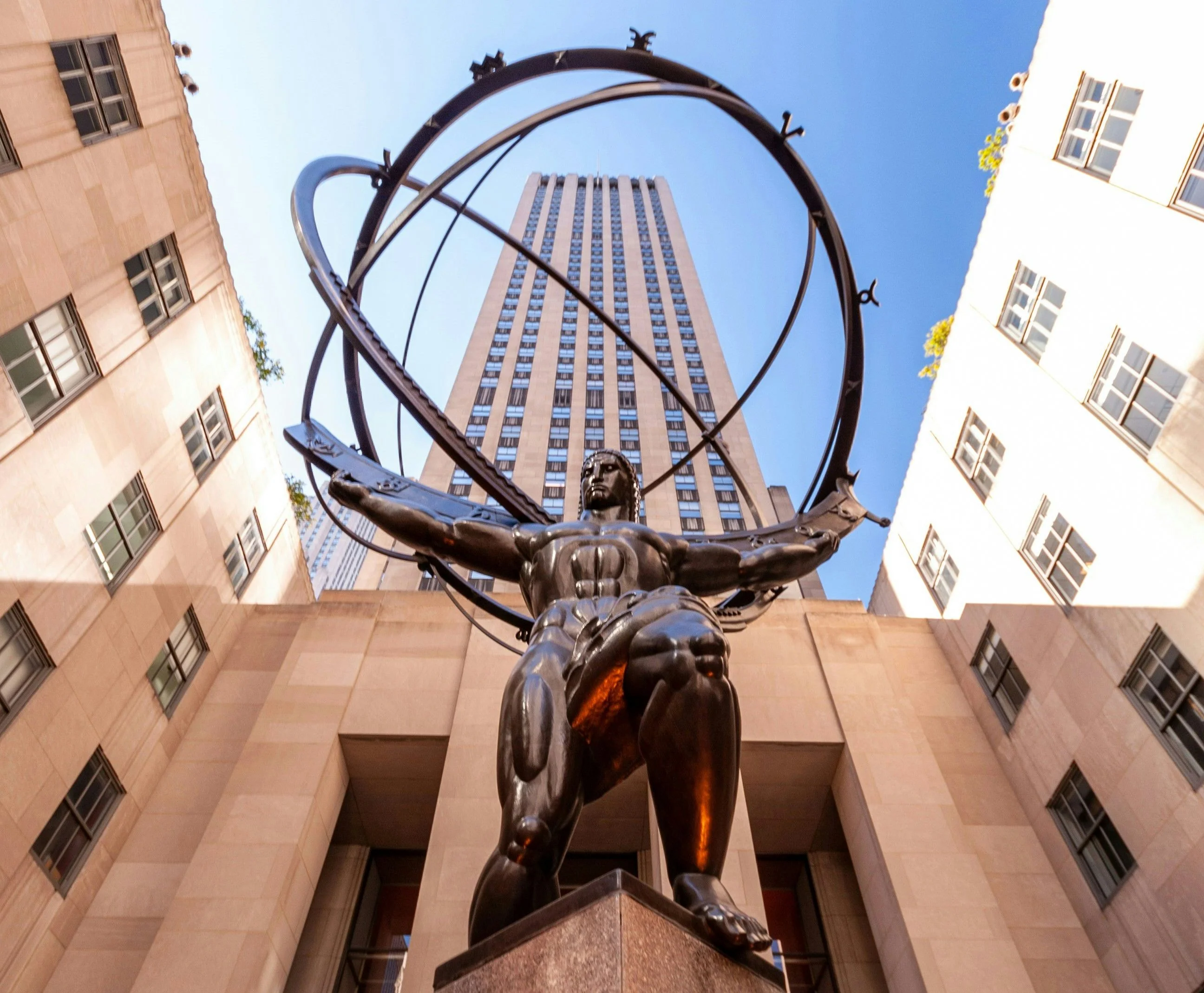 Rockefeller Center Walking Tour With Top of the Rock Upgrade