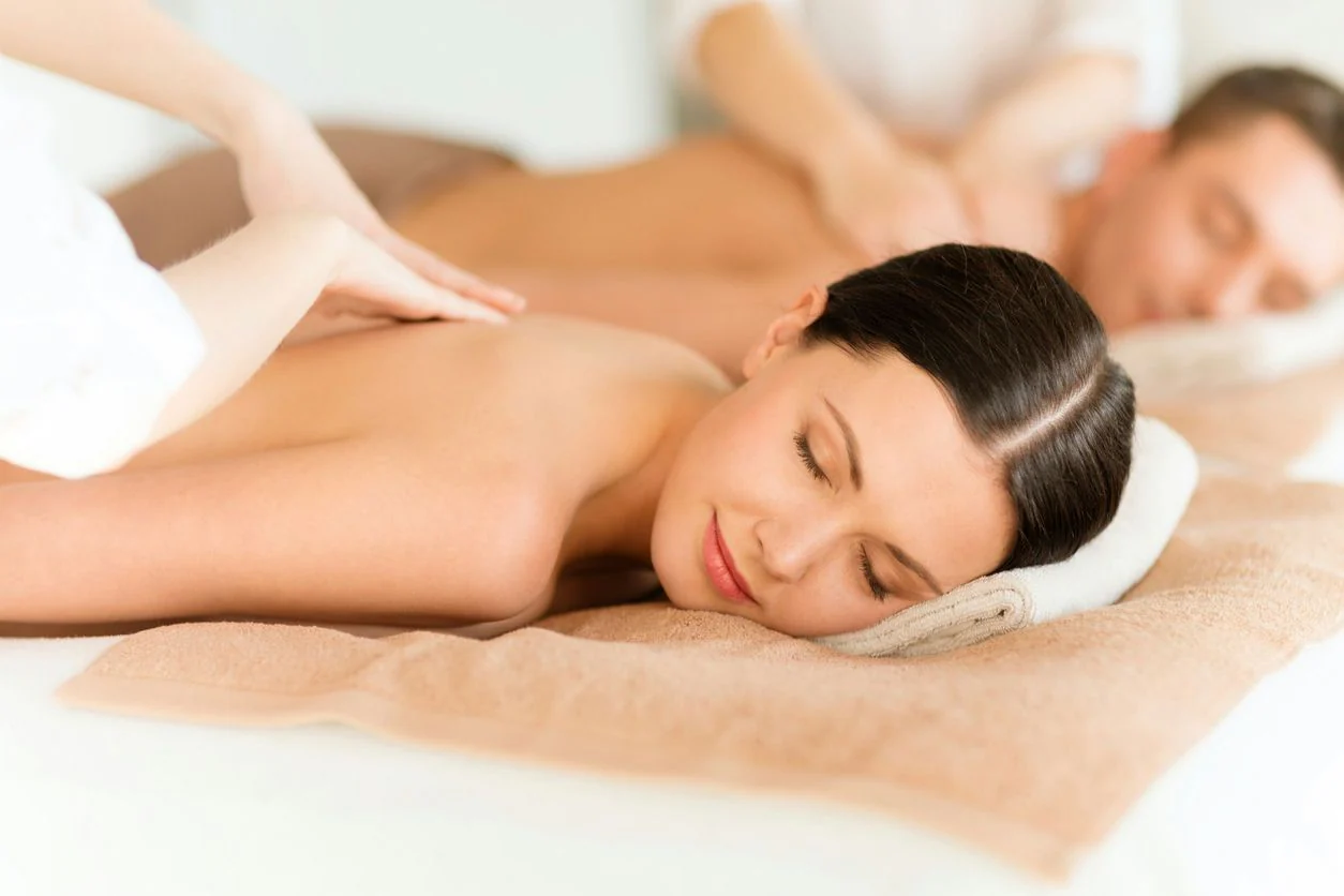 Romantic Couples Massage in NYC - Image 5