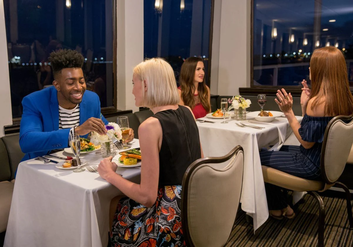 San Francisco Romantic Premier Dinner Cruise for 2 - Image 3