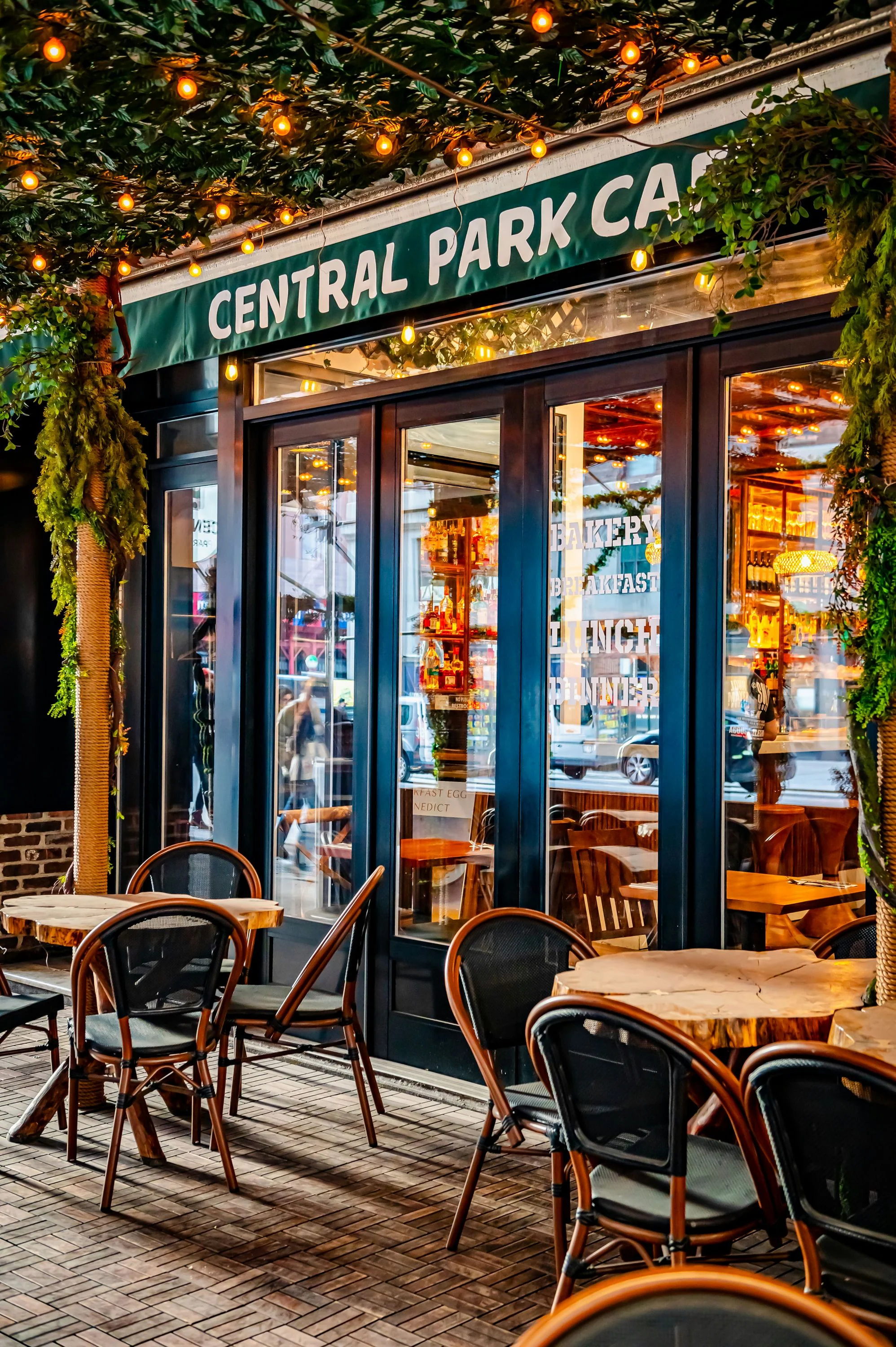 Romantic Dinner with Drinks for Two at Central Park Cafe NYC