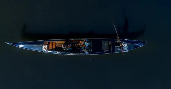 Romantic Gondola Cruise for Two - Image 4