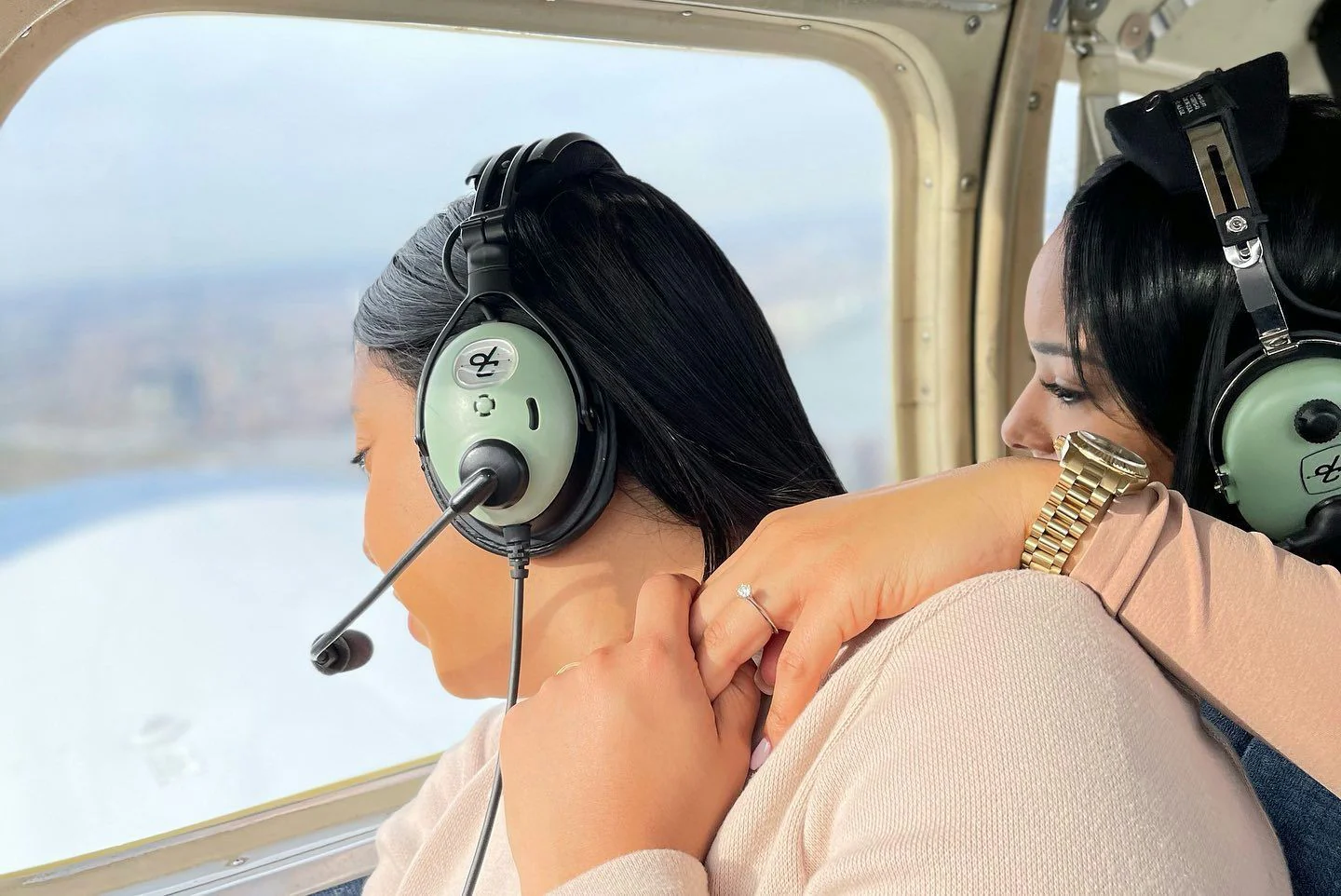Romantic Proposal Plane Tour of NYC - Image 4