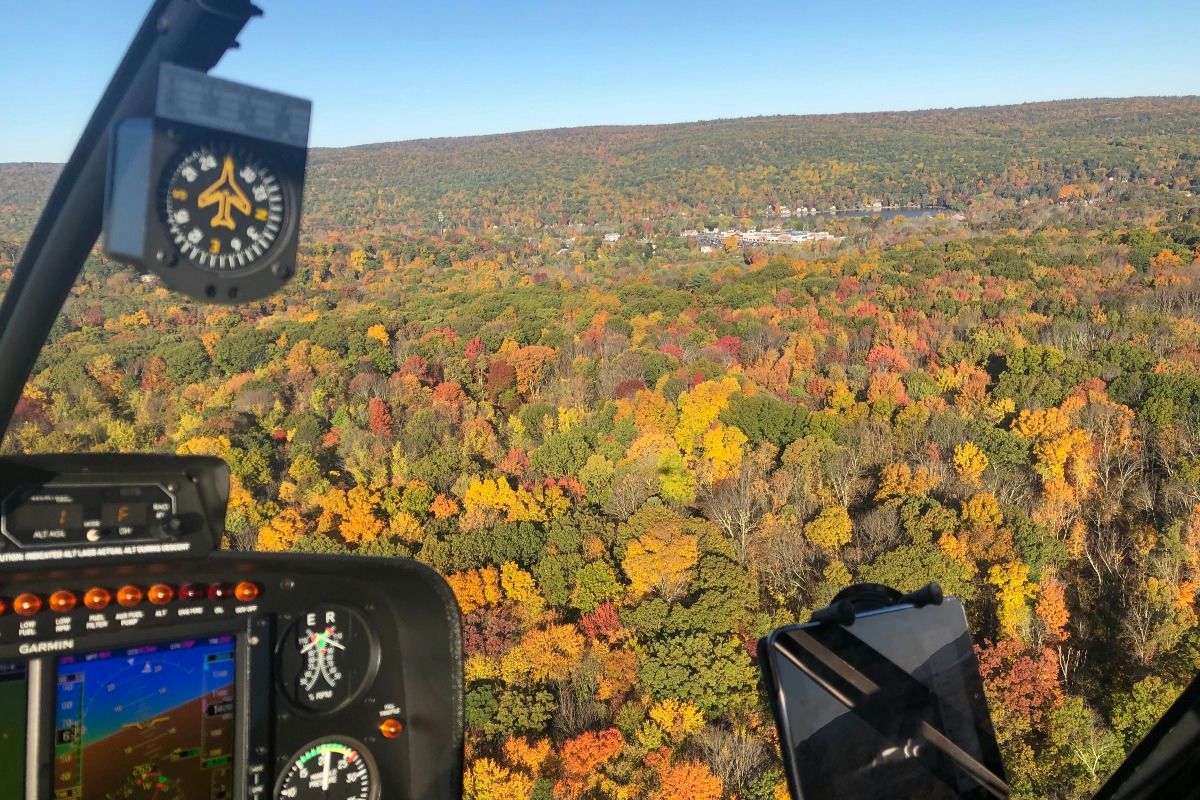 Shared Hudson Valley Fall Foliage Helicopter Tour from Westchester