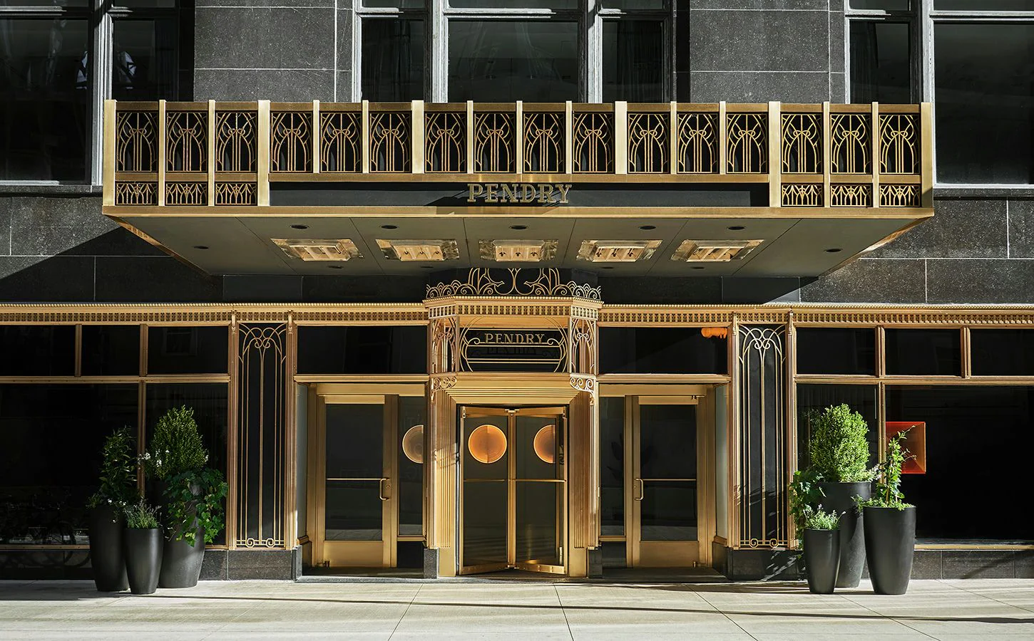 Signature Stay in Chicago: 1-Night Hotel Experience - Image 17