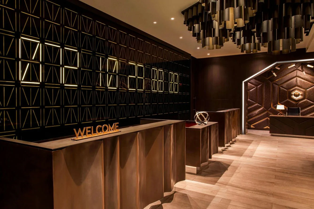Signature Stay in NYC: 1-Night Hotel Experience - Image 12