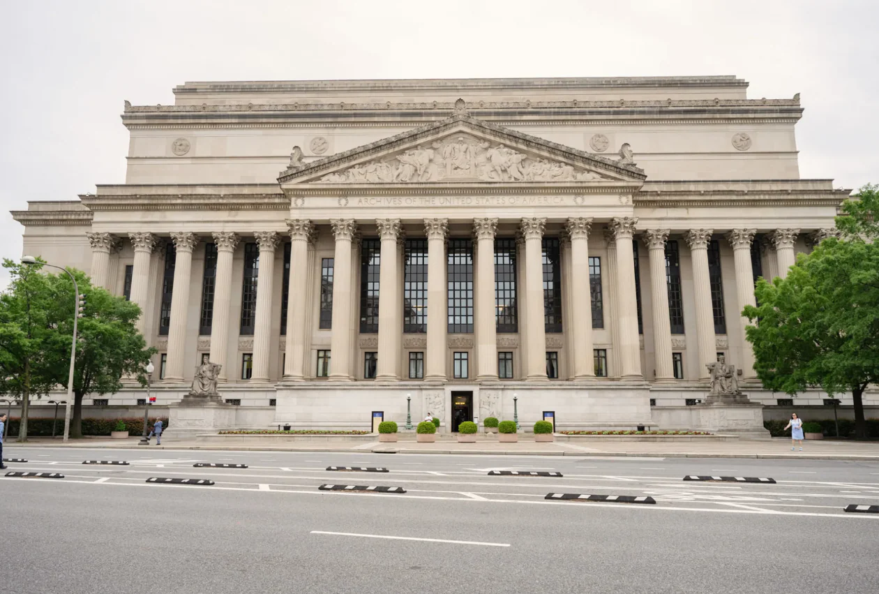 Skip the Line National Archive & US Capitol Tour