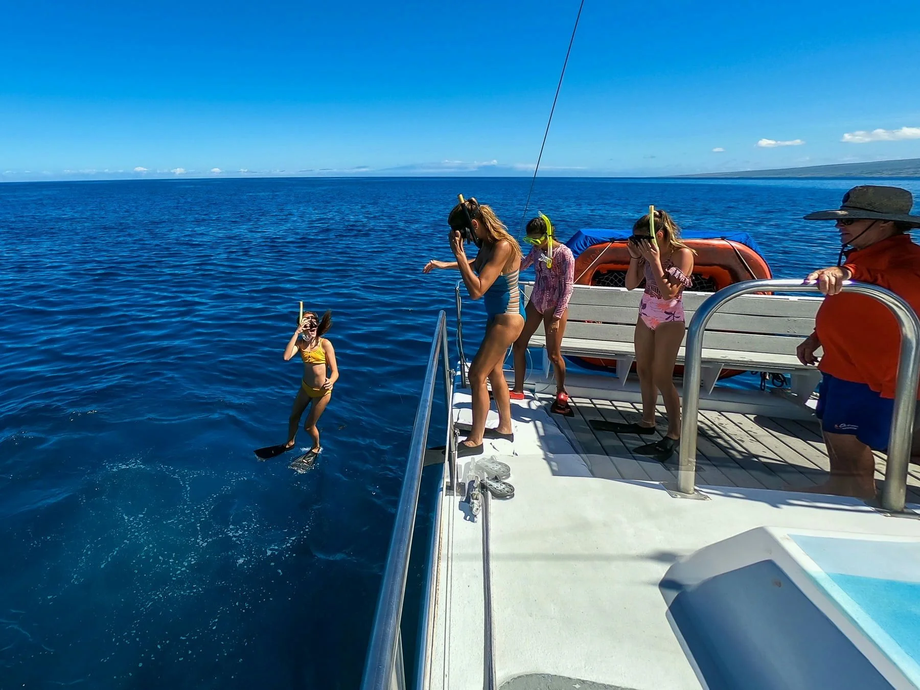 Snorkel Adventure Catamaran Cruise in Kawaihae Harbor - Image 3