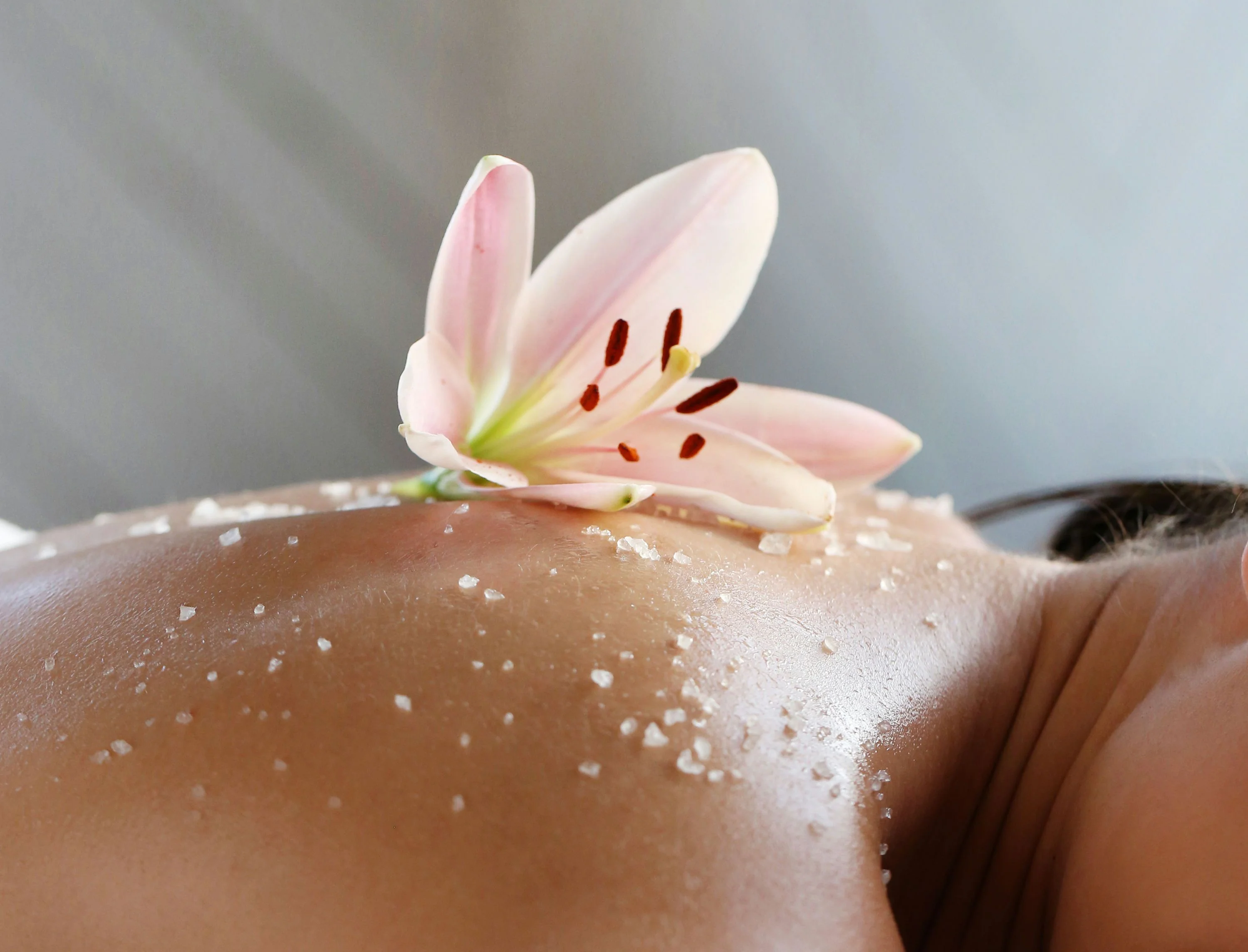 Spa Castle New York Day Pass & Ultimate Glow Body Scrub