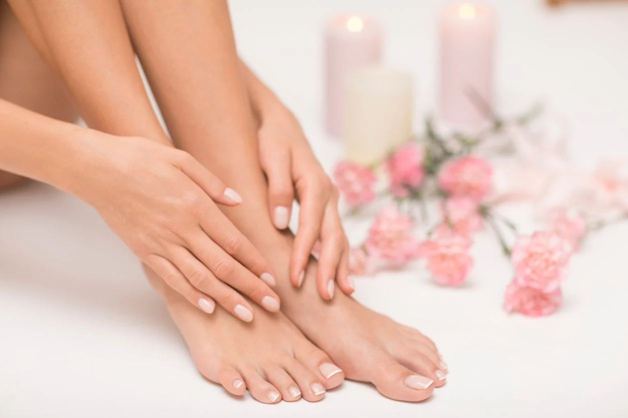 Spa Manicure & Pedicure