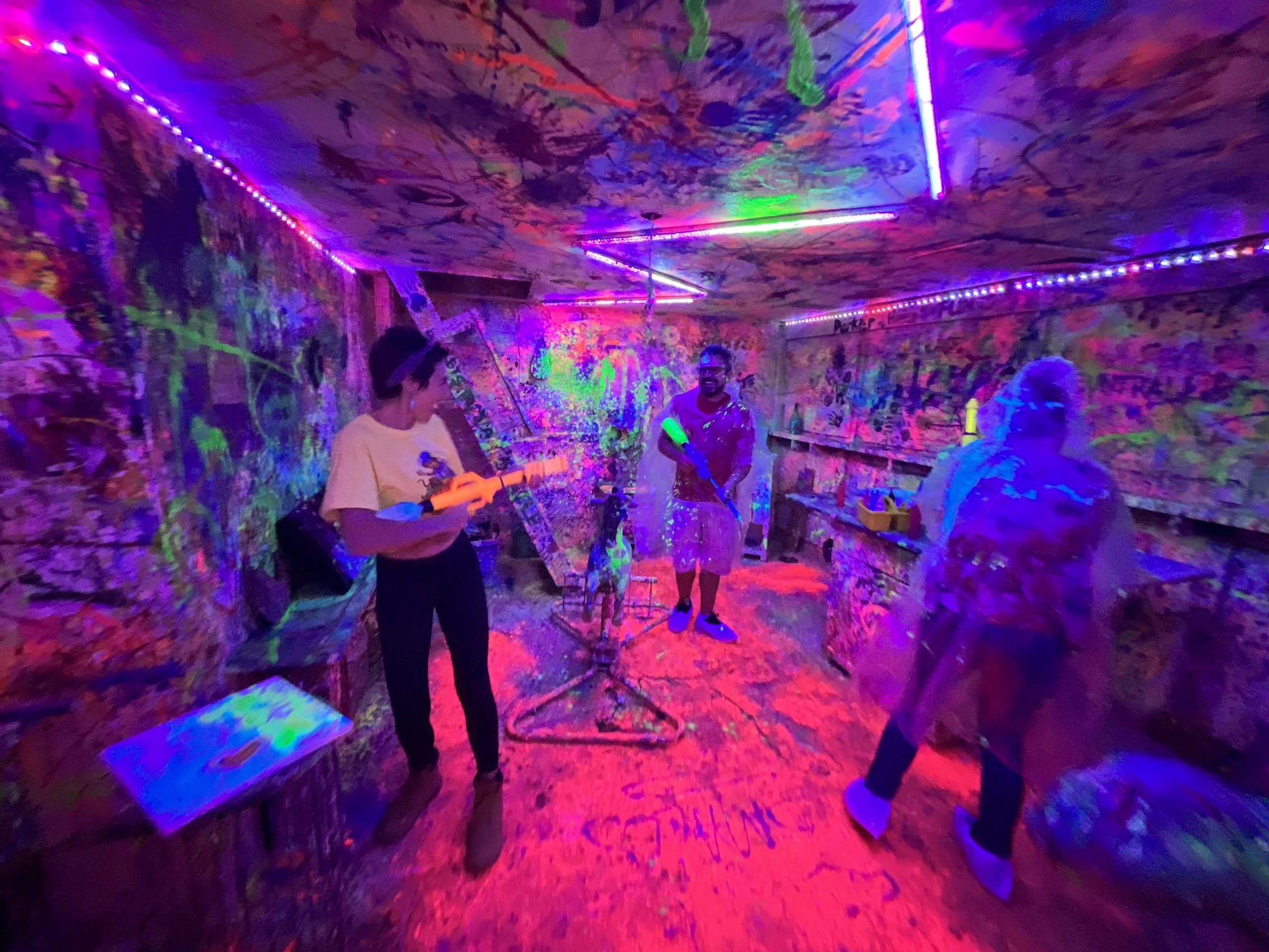 Splatter Gun Art Studio - Image 3
