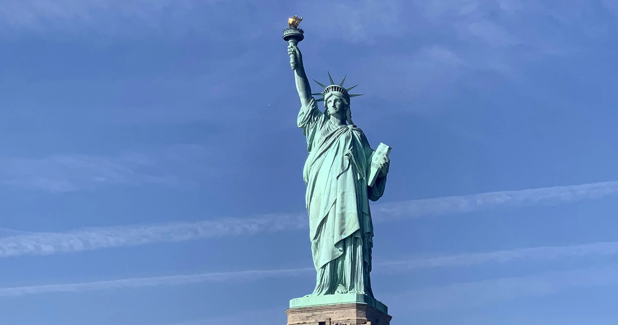 Statue of Liberty & Brooklyn Bridge Speedboat Ride - Image 3