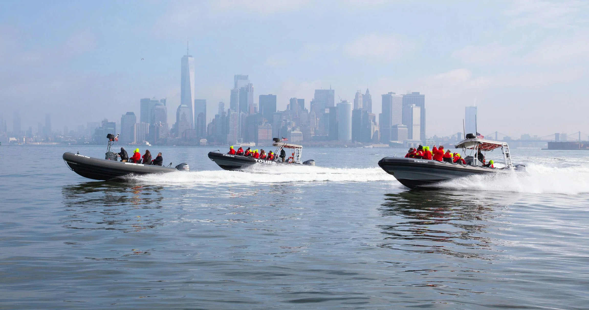 Statue of Liberty & Brooklyn Bridge Speedboat Ride - Image 4