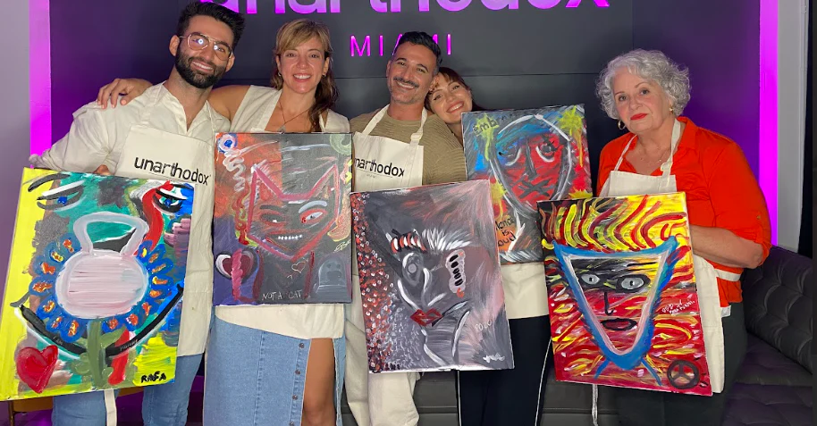 Street Art Inspired Paint & Sip Experience in NYC - Image 3