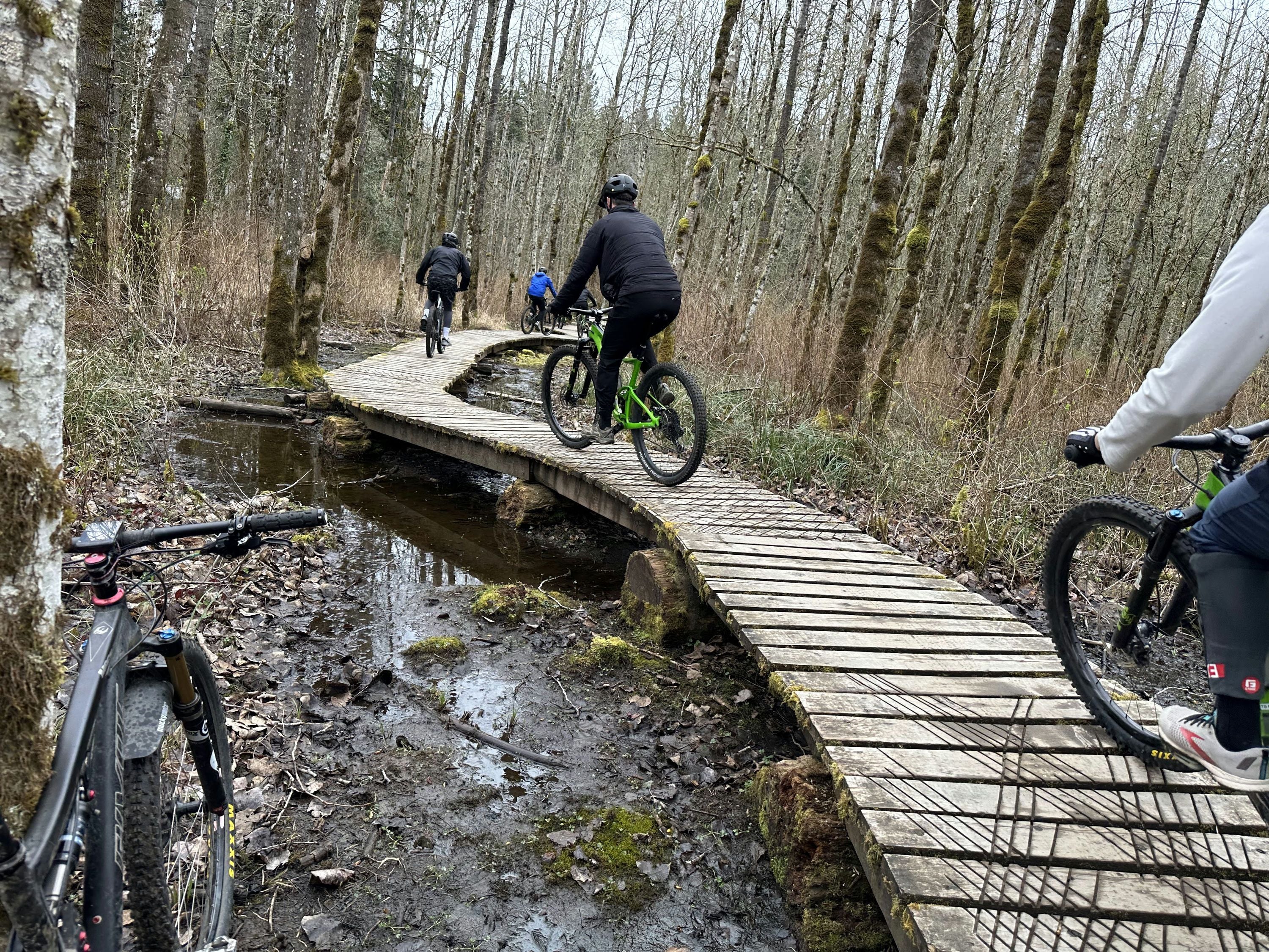 Summer Season Half Day Guided Mountain Bike Tour from Seattle - Image 5