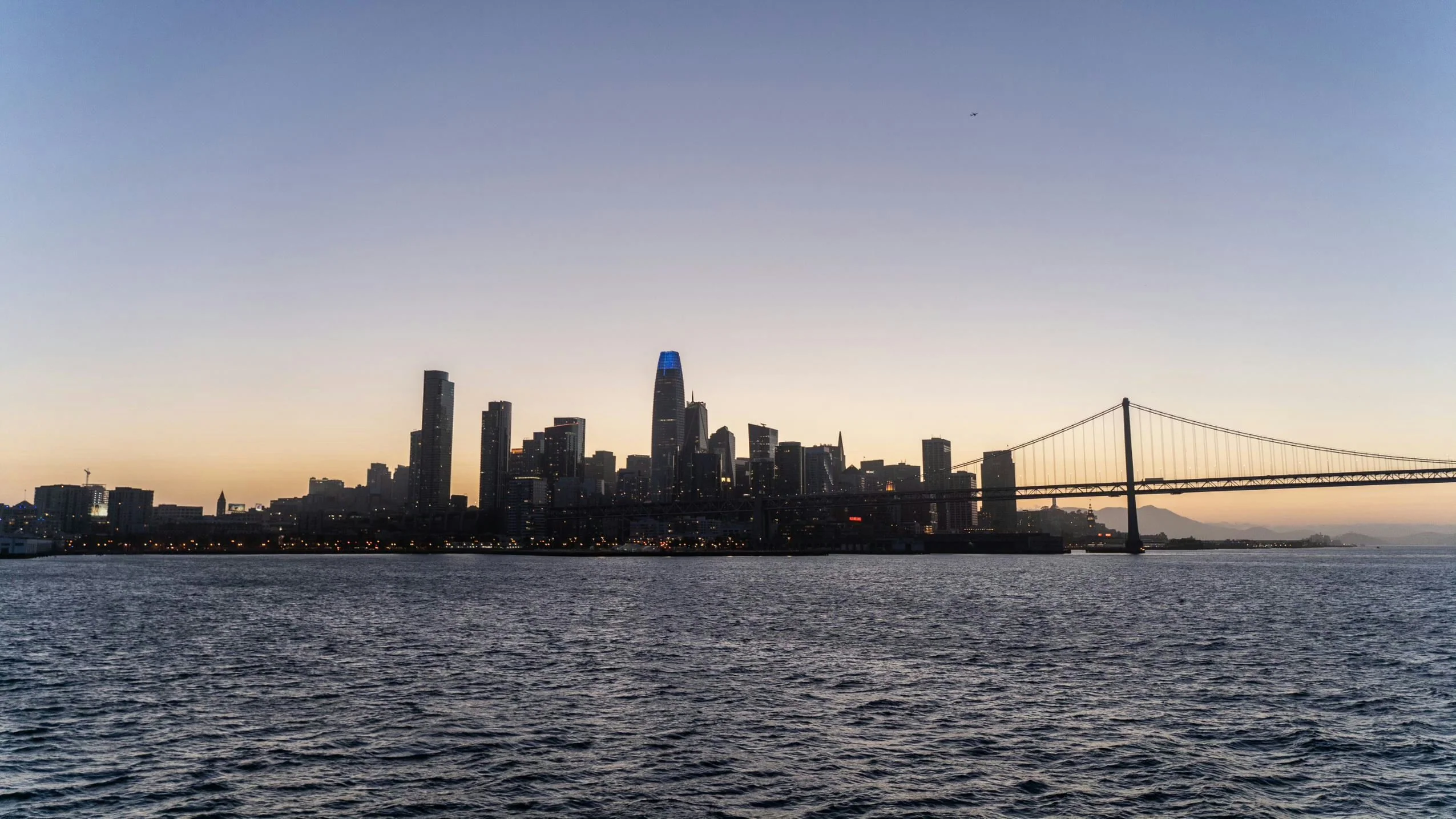 Sunset Cruise in San Francisco - Image 3